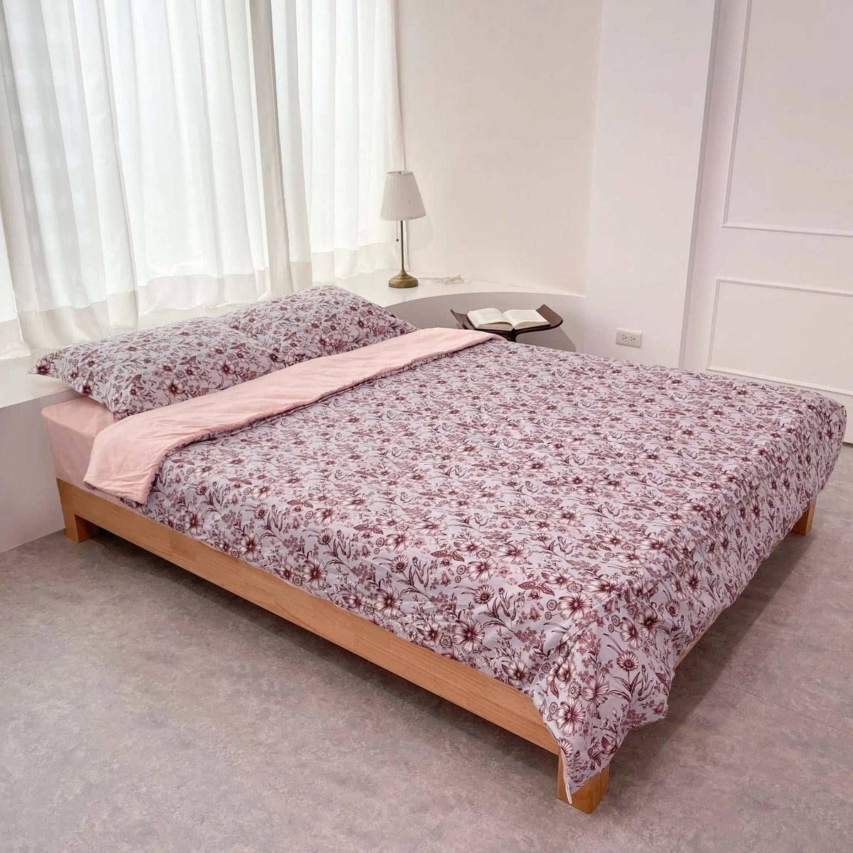 【Savamunt賽芙嫚】 美國品牌寢具 奧地利蘭精天絲™莫代爾 單人/標準/加大/特大雙人三件床包組/薄被套/鋪棉兩用被(藏花紅) - 采寓生活館采寓生活館-SAVAMUNT台灣總代理