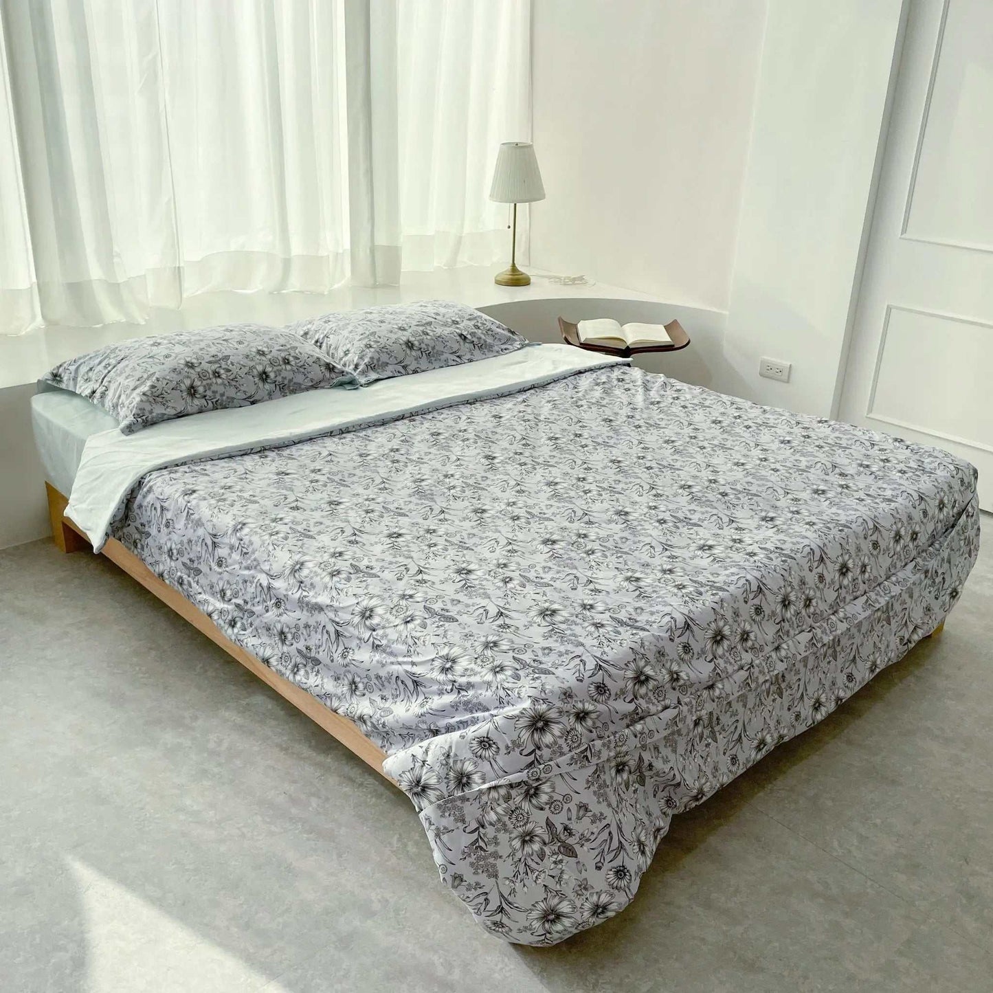 【Savamunt賽芙嫚】 美國品牌寢具 奧地利蘭精天絲™莫代爾 單人/標準/加大/特大雙人三件床包組/薄被套/鋪棉兩用被(藏花紫) - 采寓生活館采寓生活館-SAVAMUNT台灣總代理